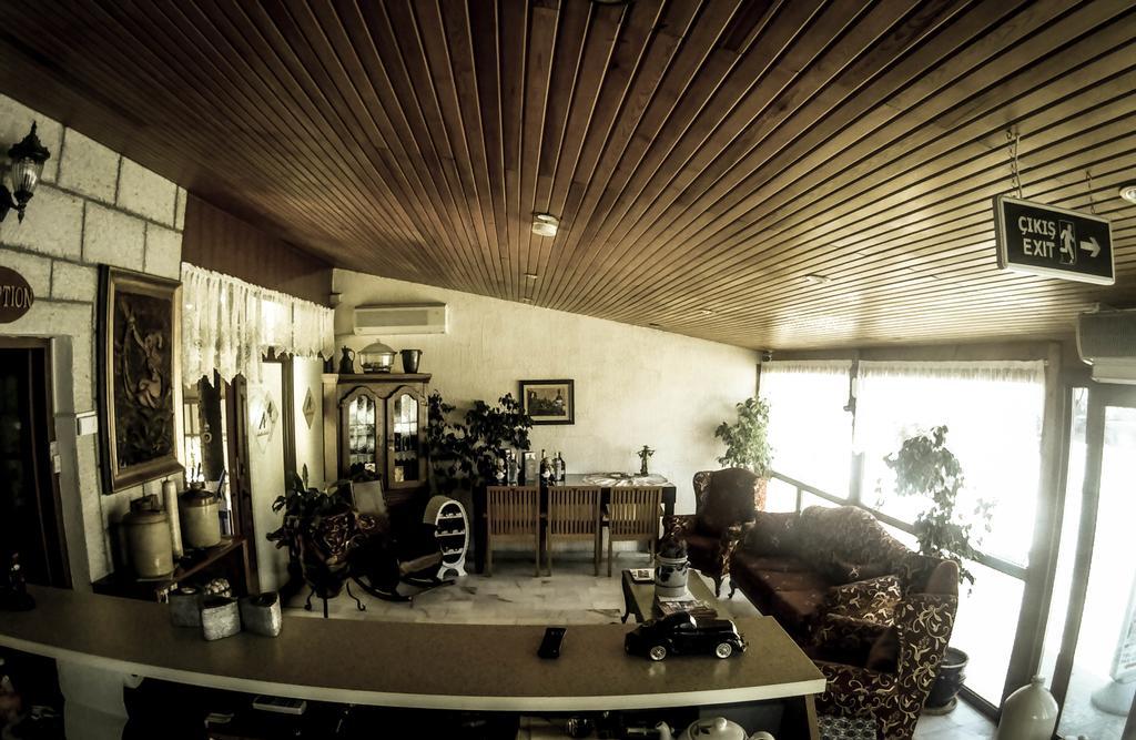 Antik Motel Алакати Екстериор снимка