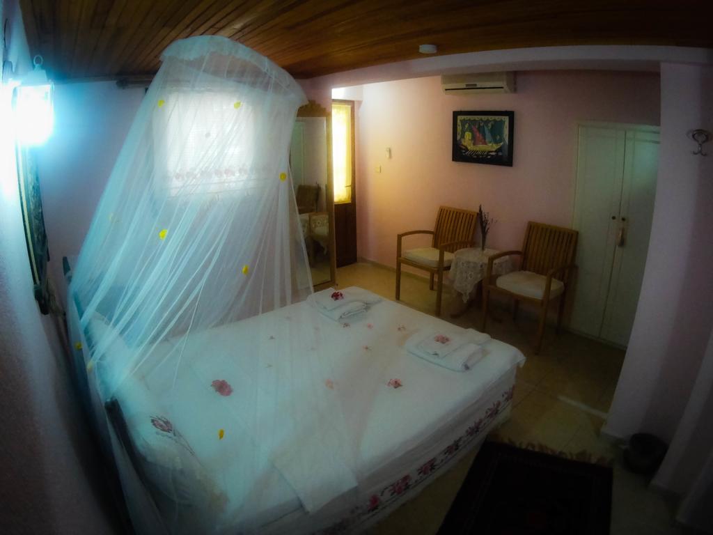 Antik Motel Алакати Екстериор снимка