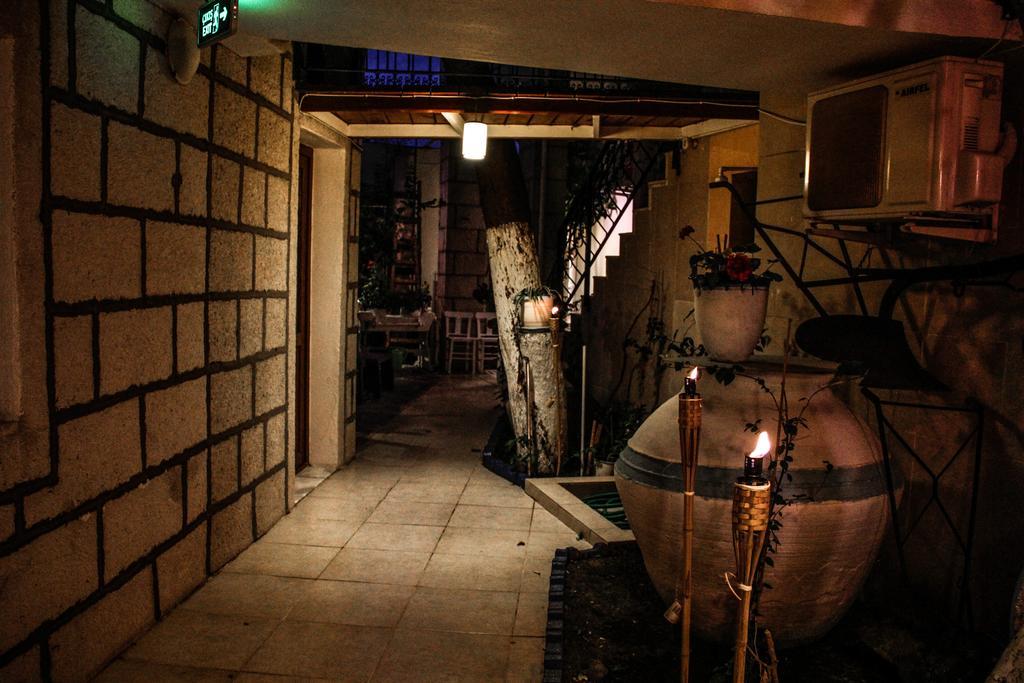 Antik Motel Алакати Екстериор снимка