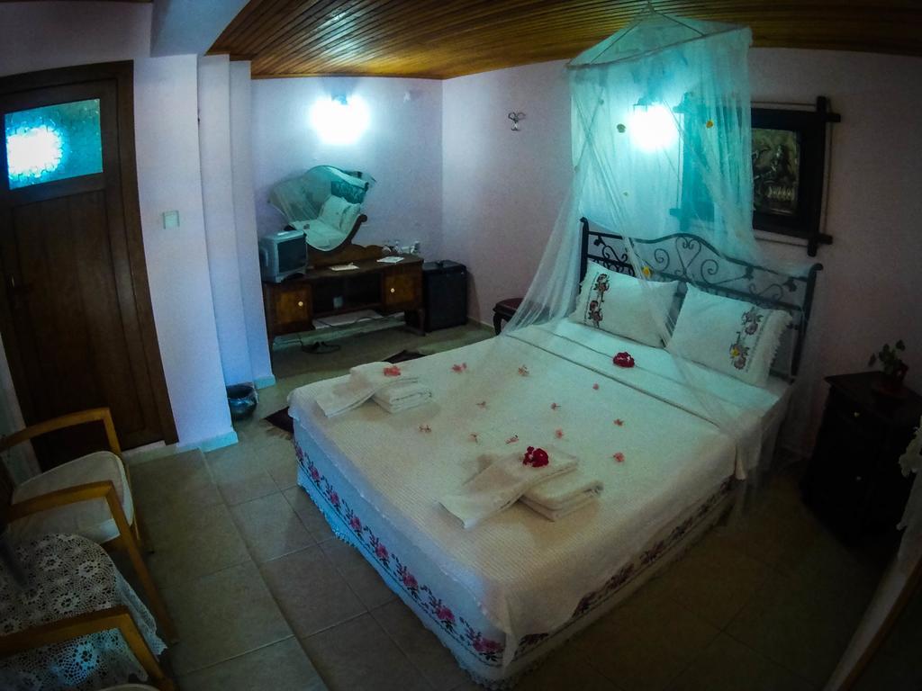 Antik Motel Алакати Екстериор снимка