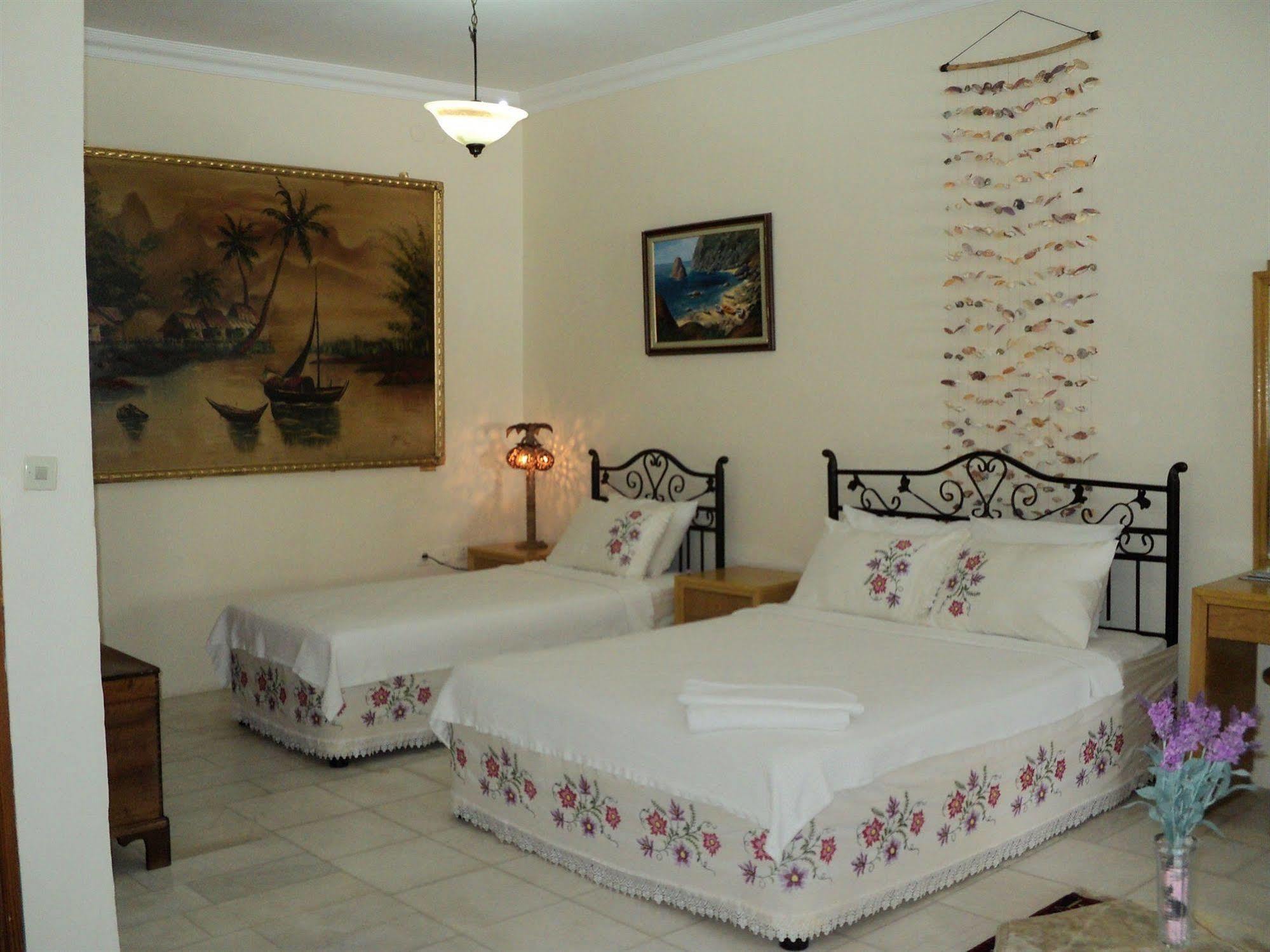 Antik Motel Алакати Екстериор снимка